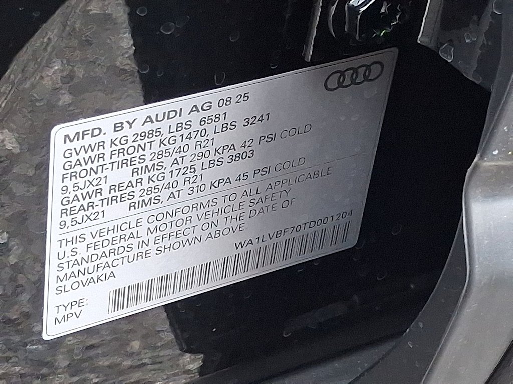 Thumbnail: 2026 Audi Q7 - 11