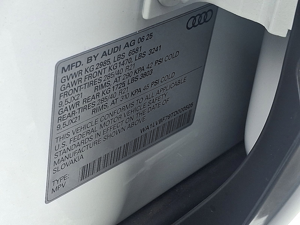 Thumbnail: 2026 Audi Q7 - 10