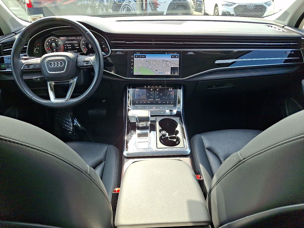 Thumbnail: 2023 Audi Q7 - 2