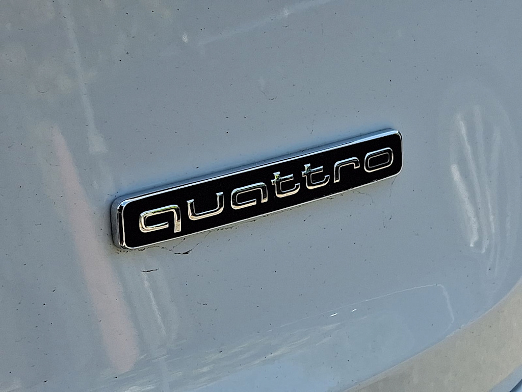 Thumbnail: 2023 Audi Q7 - 7