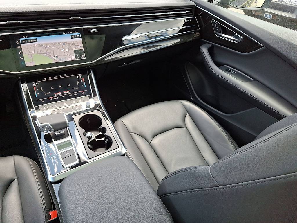 Thumbnail: 2023 Audi Q7 - 15