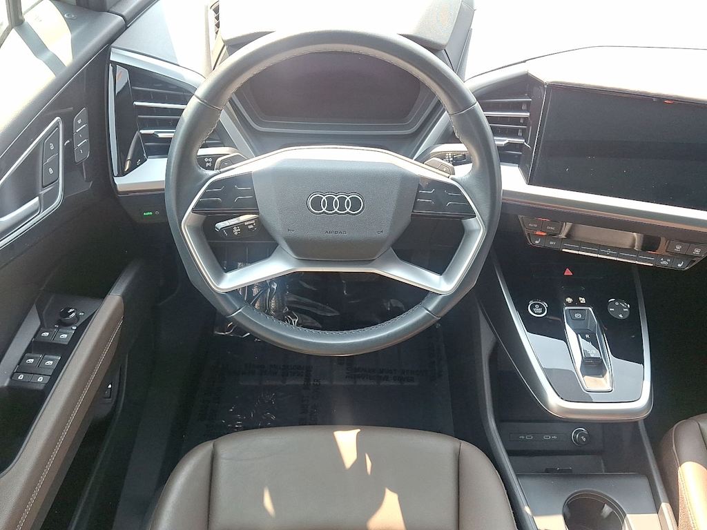 Thumbnail: 2023 Audi Q4 e-tron - 13