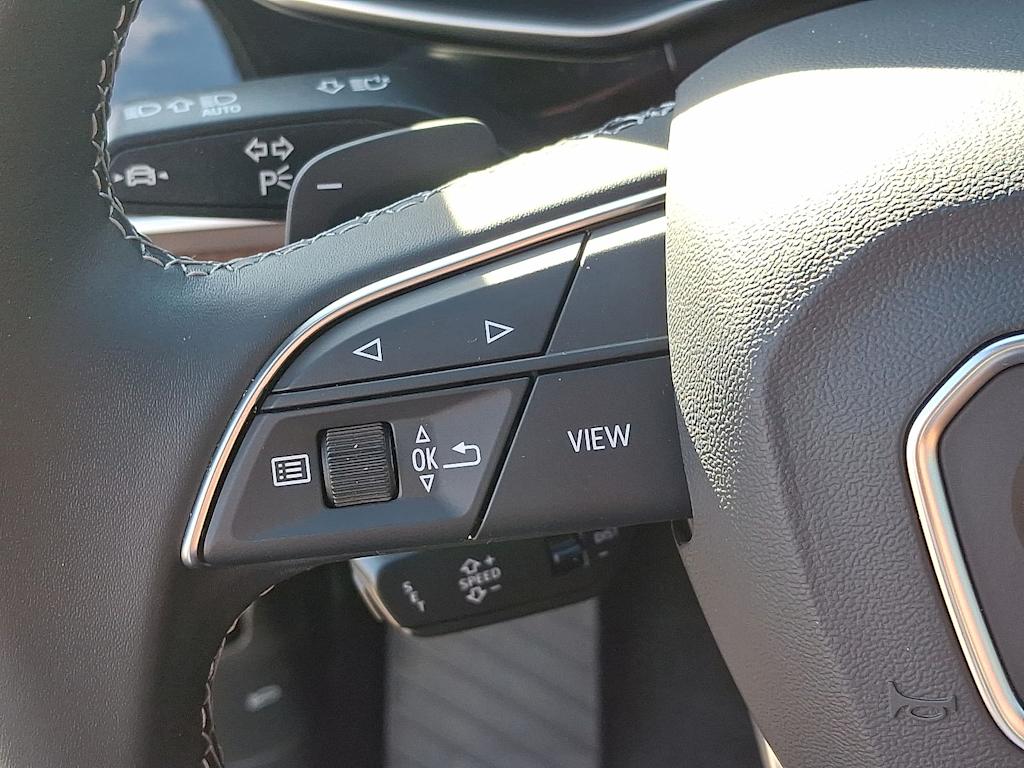 Thumbnail: 2025 Audi Q7 - 21