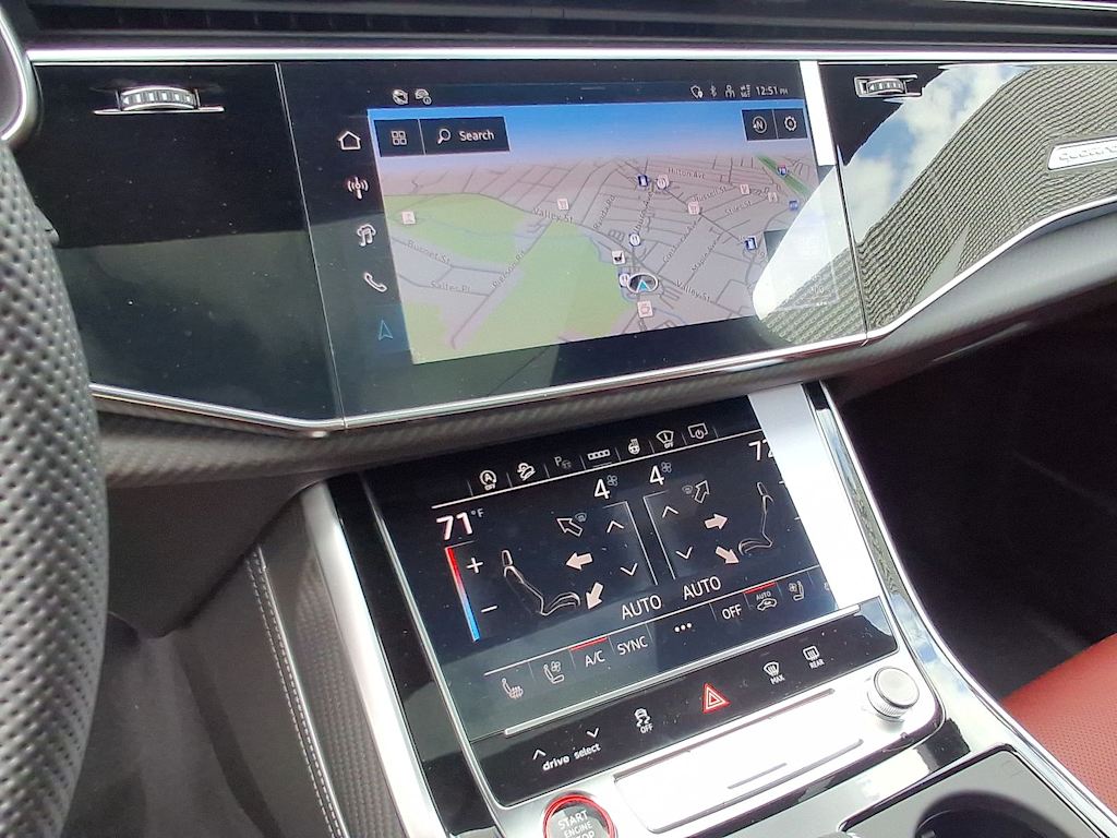 Thumbnail: 2026 Audi SQ7 - 9