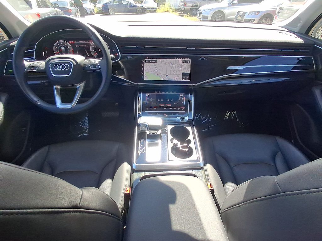 Thumbnail: 2022 Audi Q7 - 2