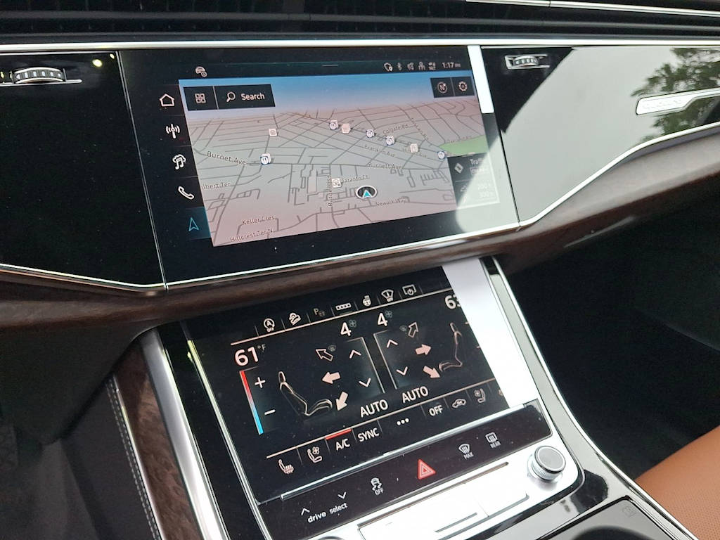 Thumbnail: 2026 Audi Q7 - 11