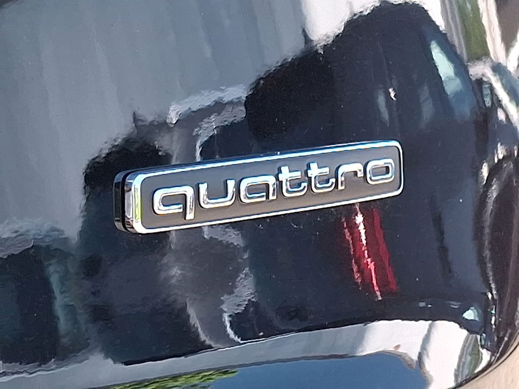 Thumbnail: 2026 Audi Q7 - 7