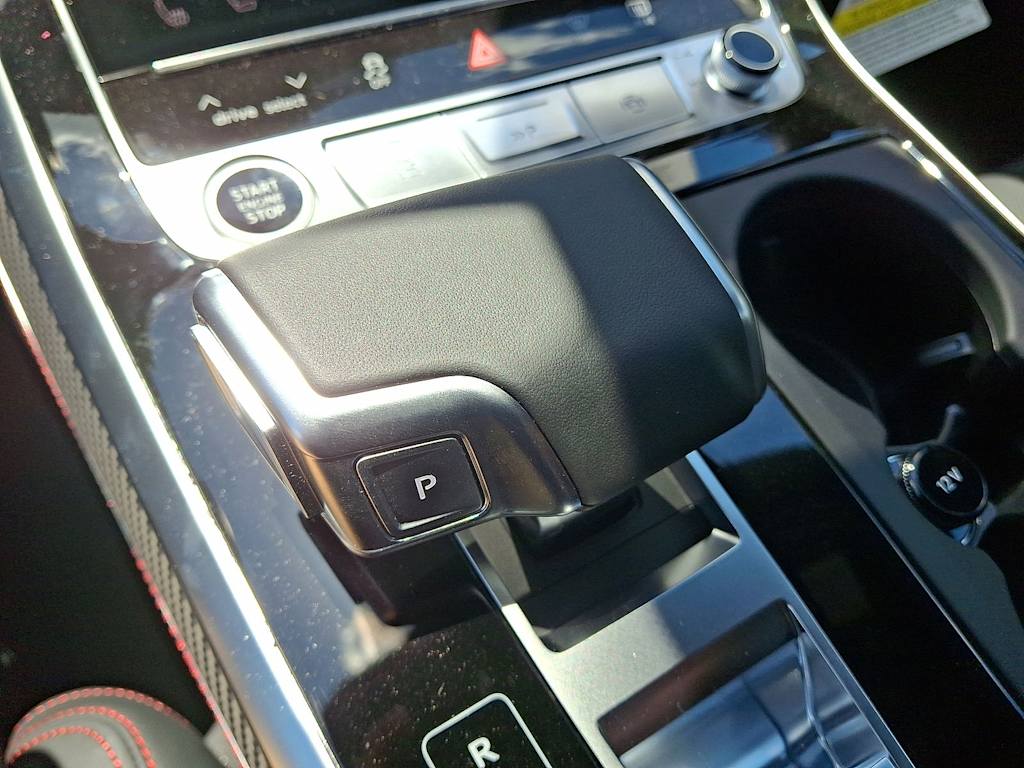 Thumbnail: 2026 Audi Q7 - 18