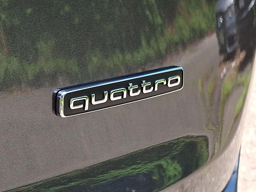 Thumbnail: 2026 Audi Q7 - 7