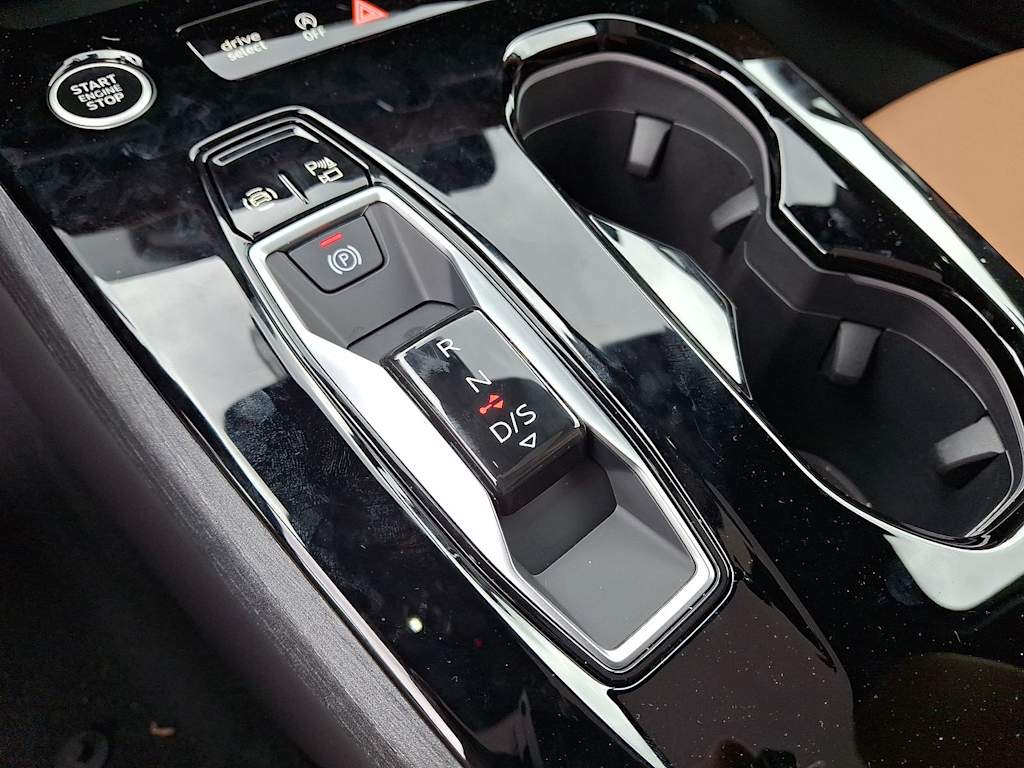Thumbnail: 2026 Audi A5 - 25