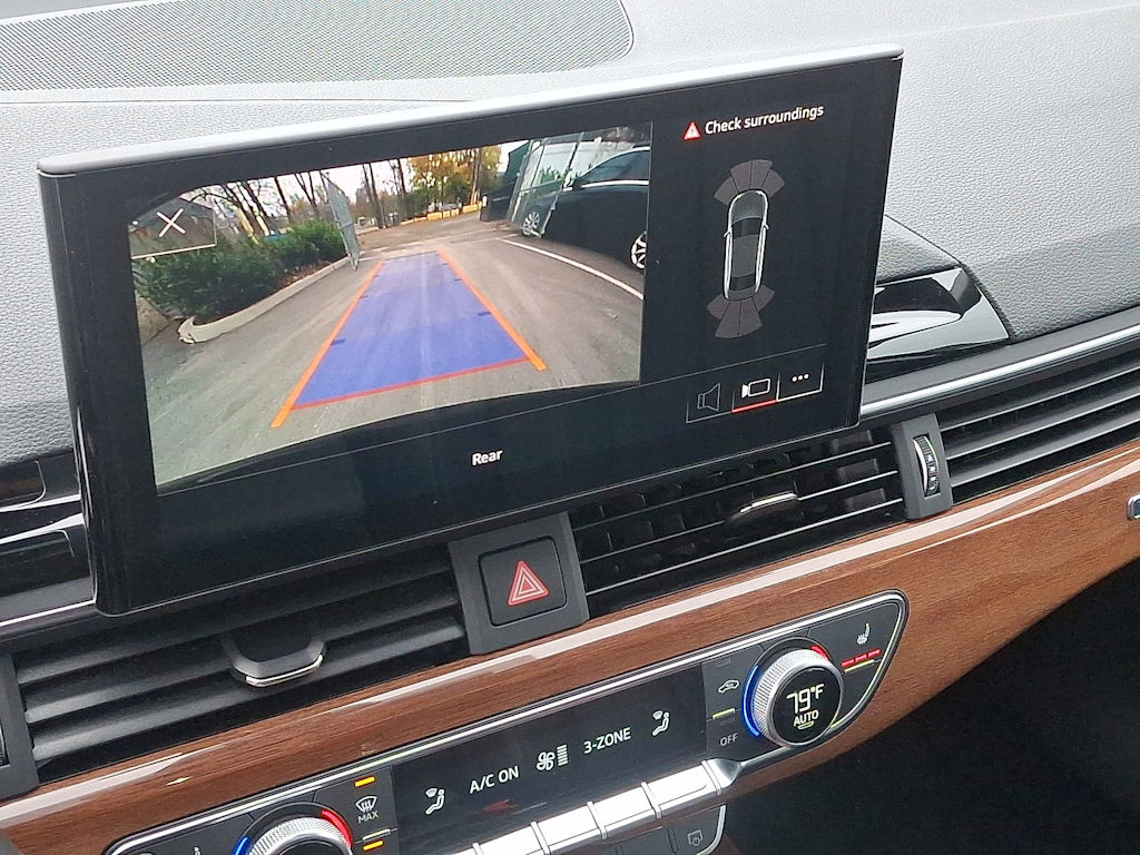 Thumbnail: 2023 Audi A4 - 21