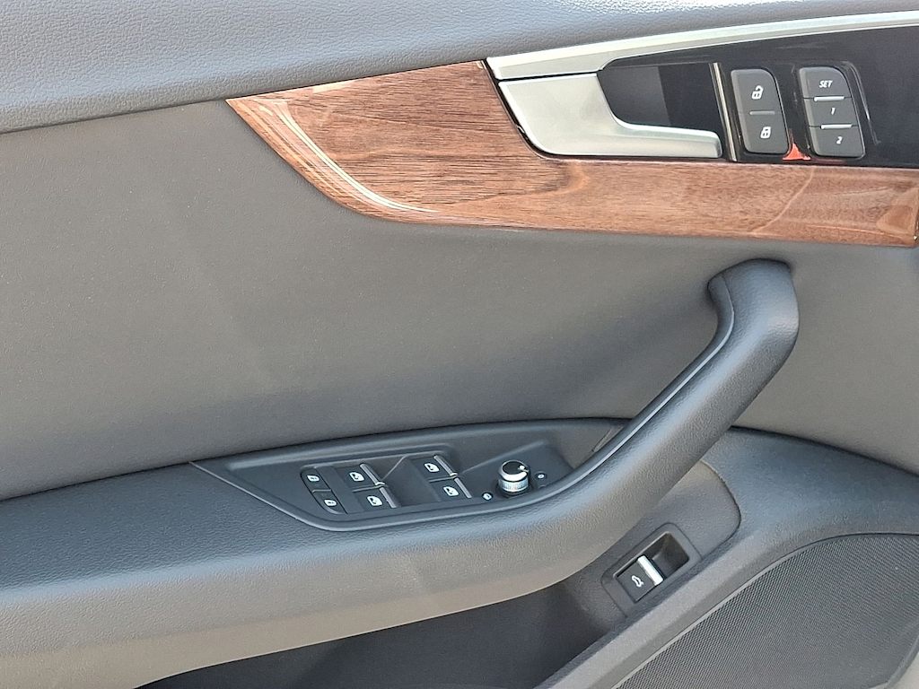 Thumbnail: 2023 Audi A5 - 19