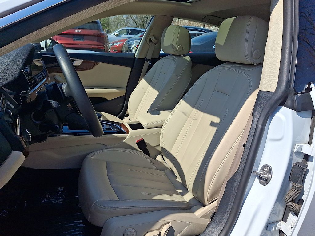 Thumbnail: 2023 Audi A5 - 10