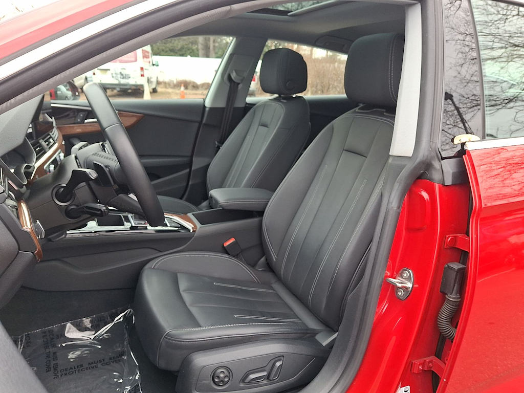 Thumbnail: 2022 Audi A5 - 10