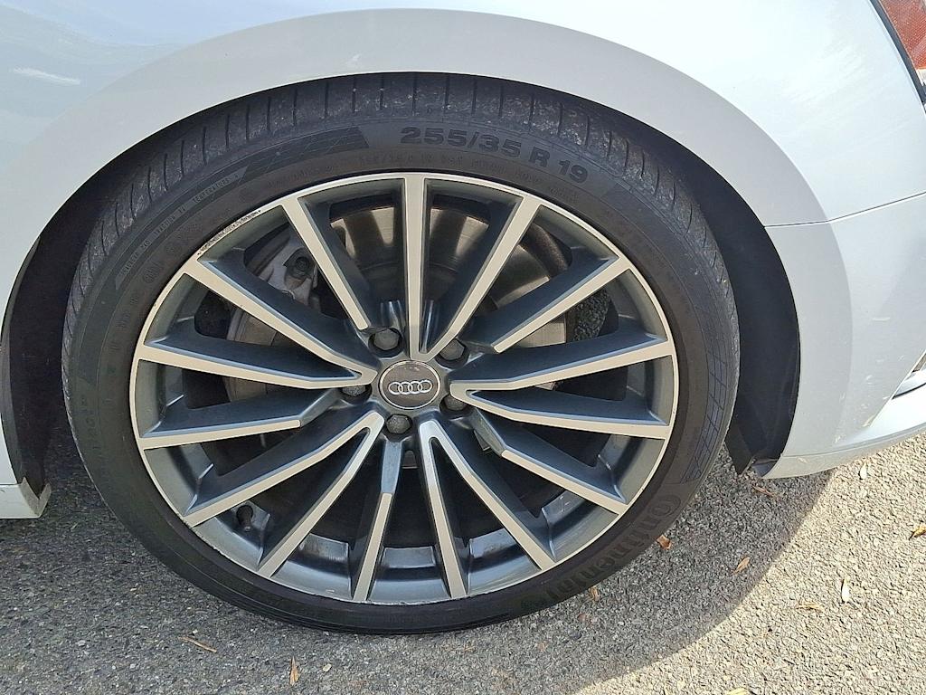 Thumbnail: 2019 Audi A5 - 7