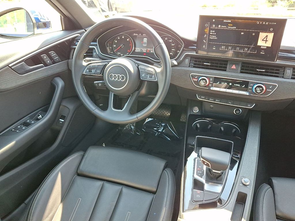 Thumbnail: 2023 Audi A4 - 9
