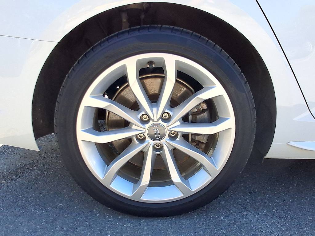 Thumbnail: 2019 Audi A4 - 8