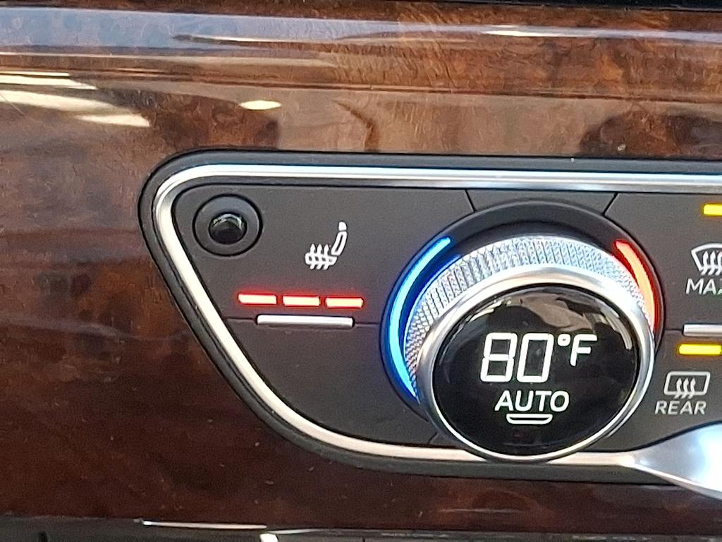 Thumbnail: 2019 Audi A4 - 23