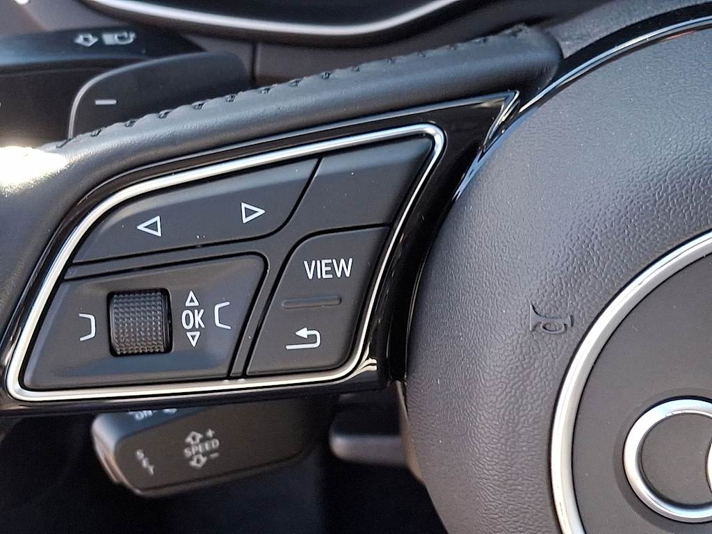 Thumbnail: 2019 Audi A4 - 21