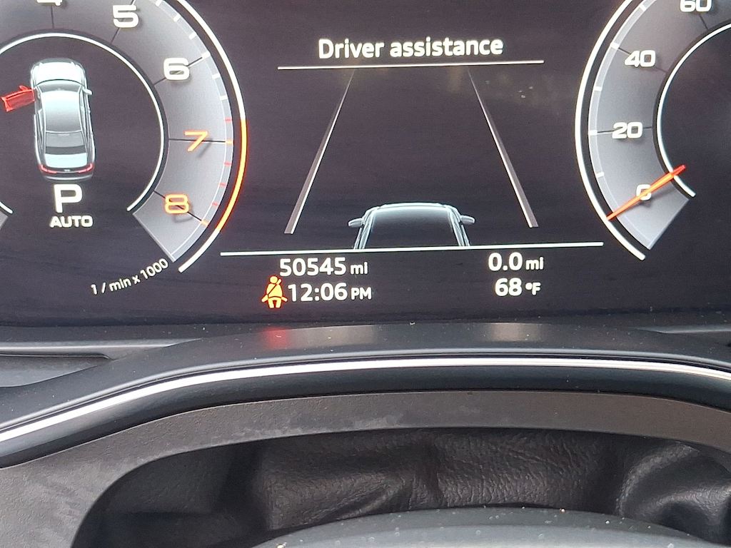 Thumbnail: 2020 Audi A6 - 14