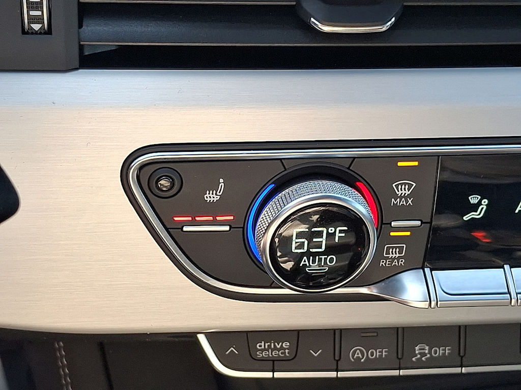 Thumbnail: 2023 Audi A4 - 23