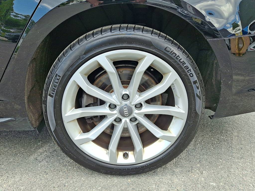 Thumbnail: 2019 Audi A4 - 8