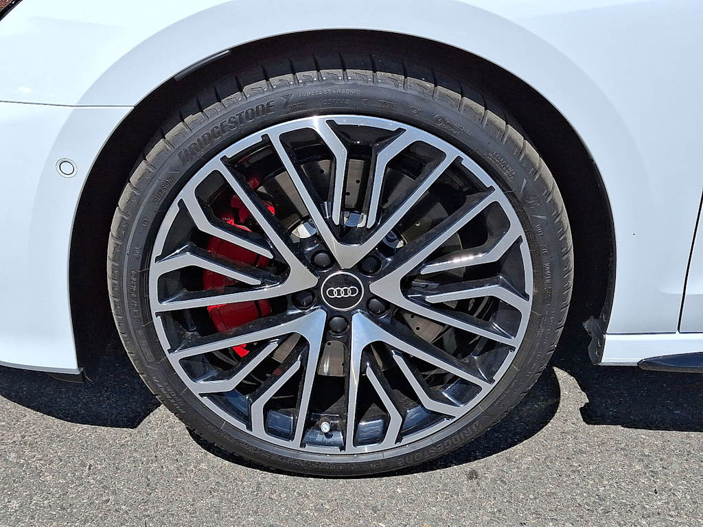 Thumbnail: 2025 Audi S3 - 8