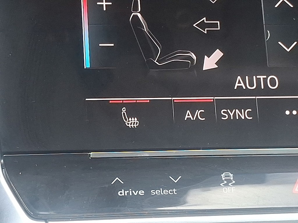 Thumbnail: 2025 Audi A6 - 25