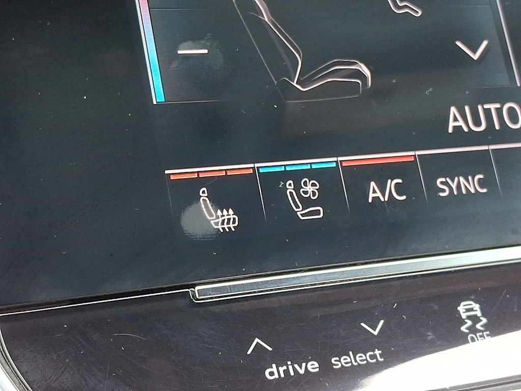 Thumbnail: 2019 Audi A6 - 28