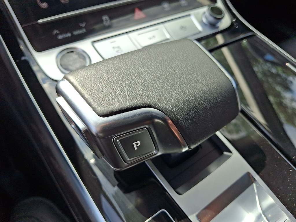 Thumbnail: 2023 Audi A8 - 25
