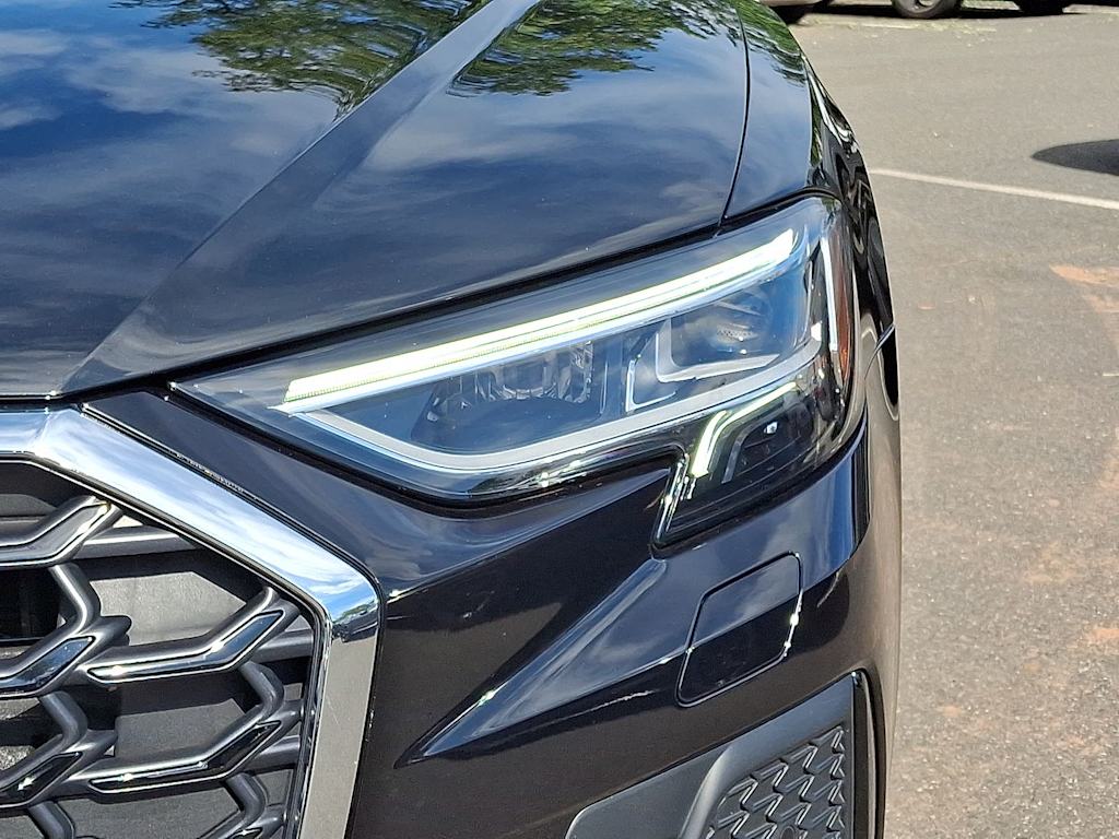 Thumbnail: 2023 Audi A8 - 34