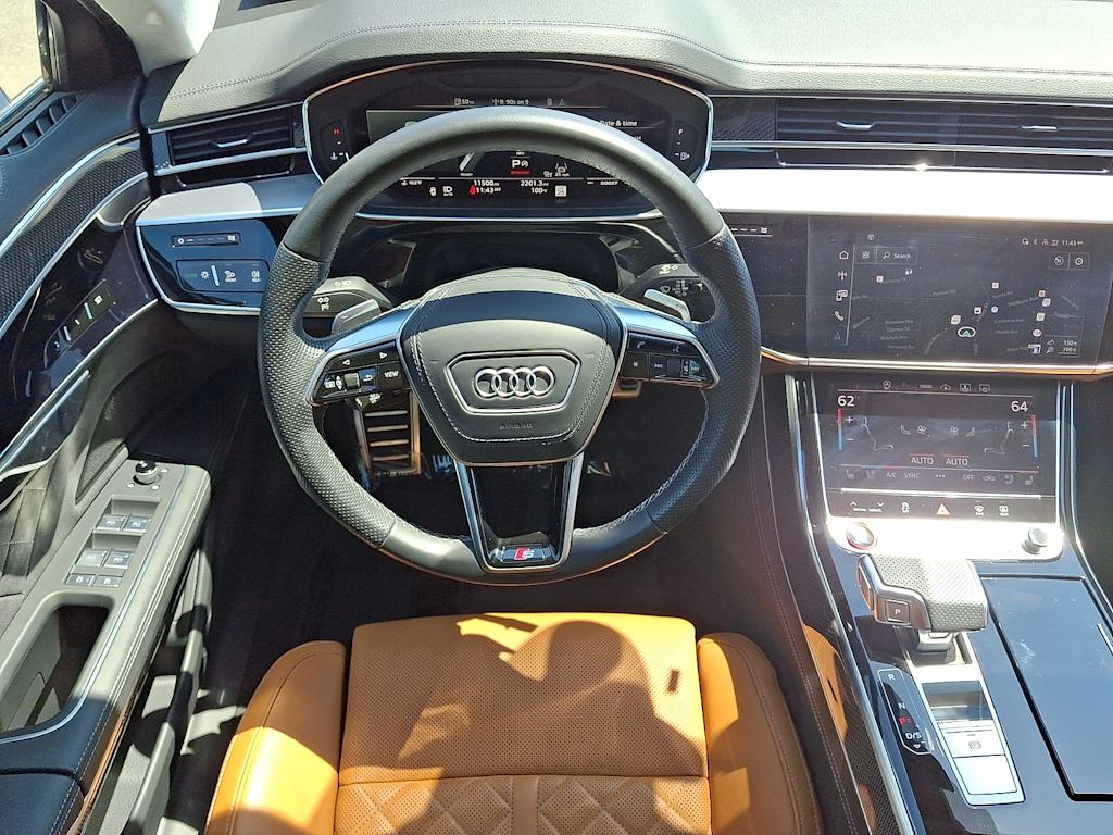 Thumbnail: 2023 Audi S8 - 14