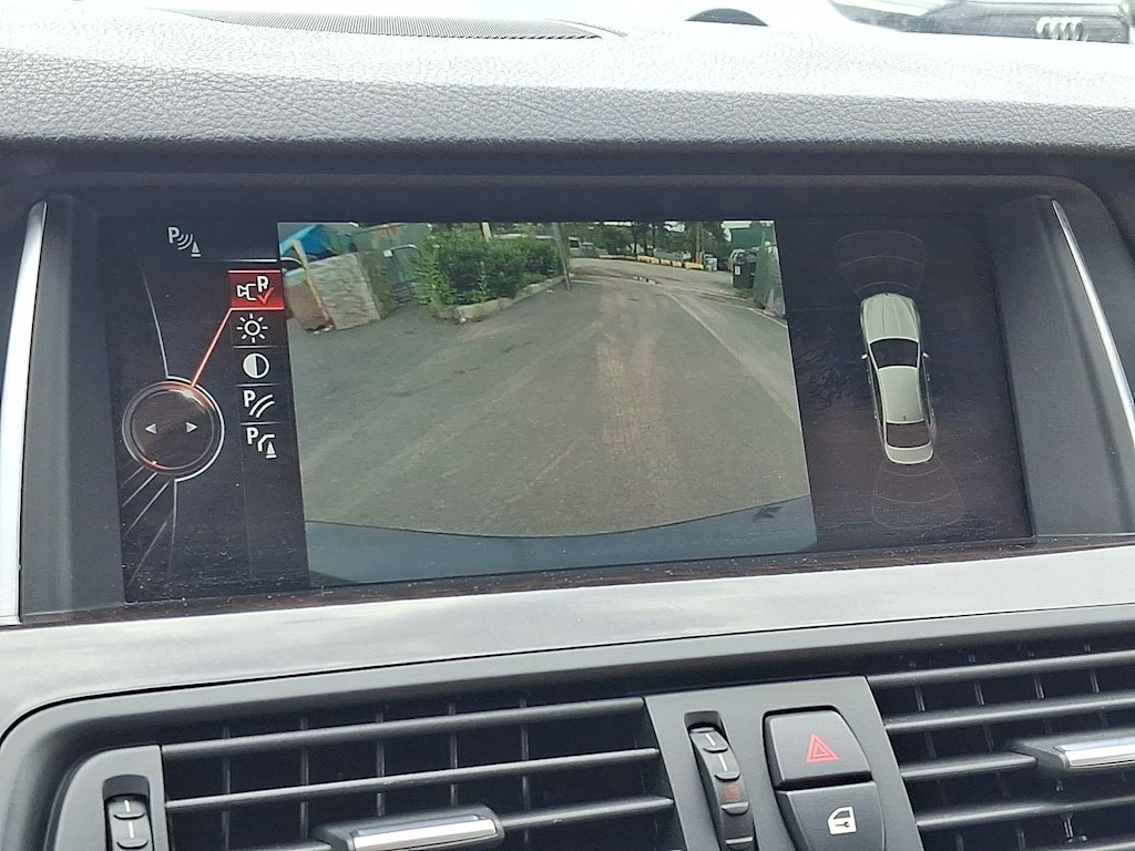 Thumbnail: 2015 BMW 5 Series - 24