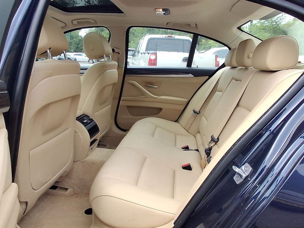 Thumbnail: 2015 BMW 5 Series - 28