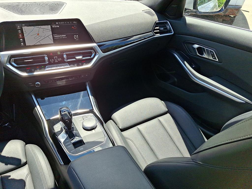 Thumbnail: 2019 BMW 3 Series - 15