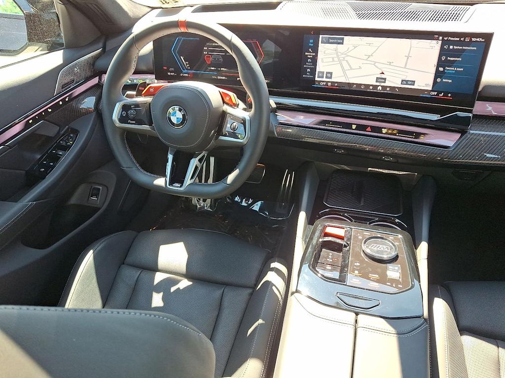 Thumbnail: 2026 BMW M5 - 9