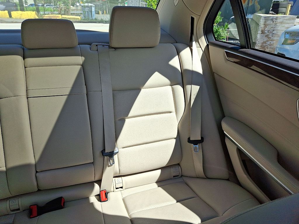 Thumbnail: 2015 Mercedes-Benz E-Class - 22