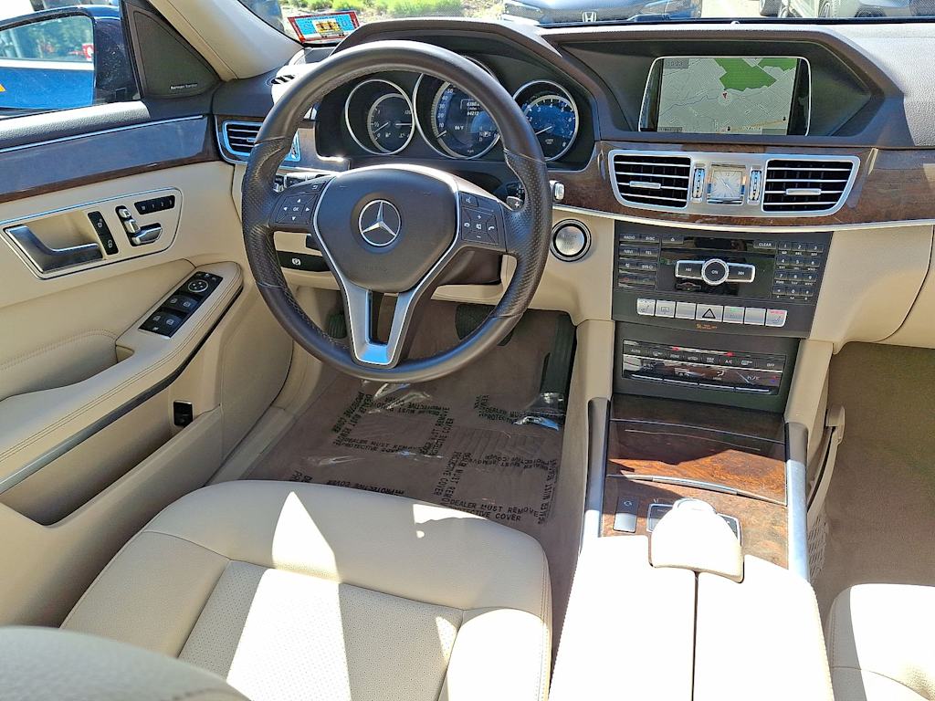Thumbnail: 2015 Mercedes-Benz E-Class - 12