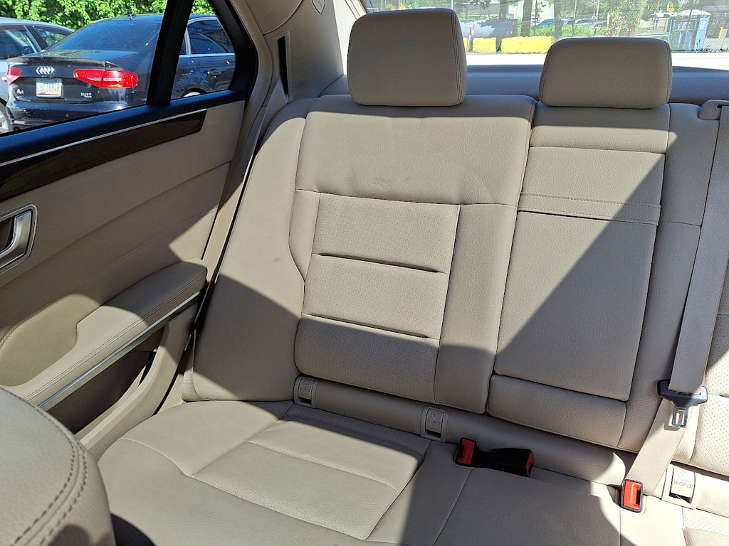 Thumbnail: 2015 Mercedes-Benz E-Class - 11