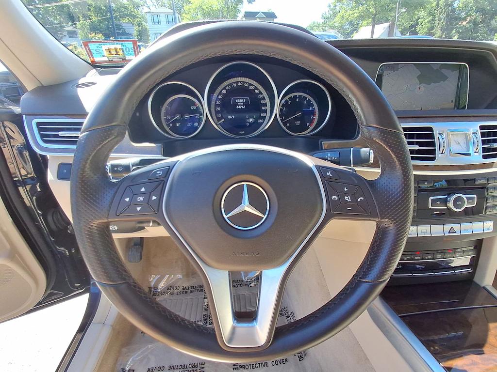 Thumbnail: 2015 Mercedes-Benz E-Class - 13