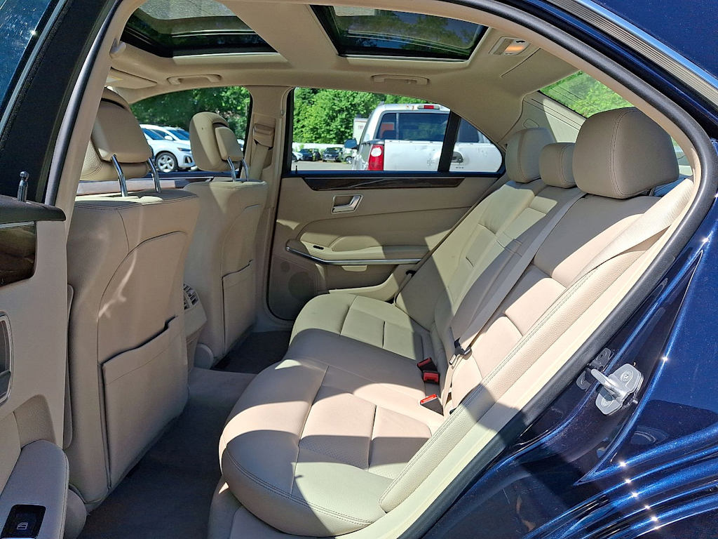 Thumbnail: 2015 Mercedes-Benz E-Class - 29