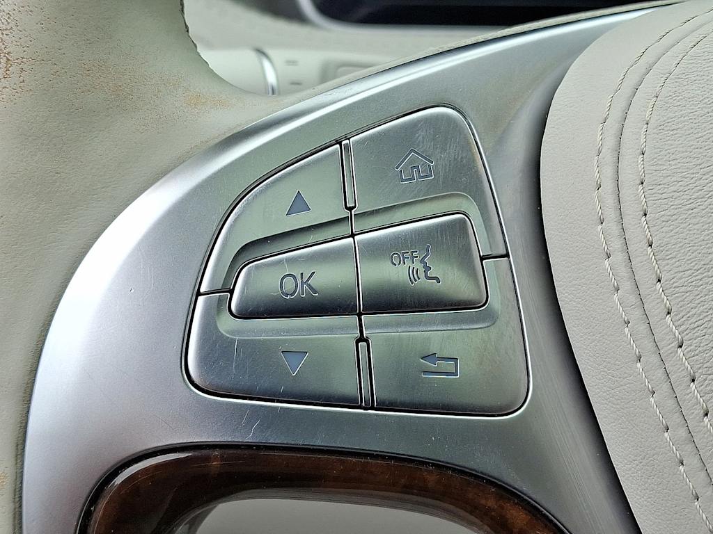 Thumbnail: 2015 Mercedes-Benz S-Class - 26