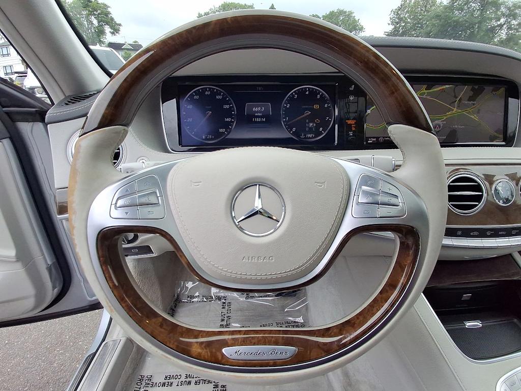 Thumbnail: 2015 Mercedes-Benz S-Class - 12