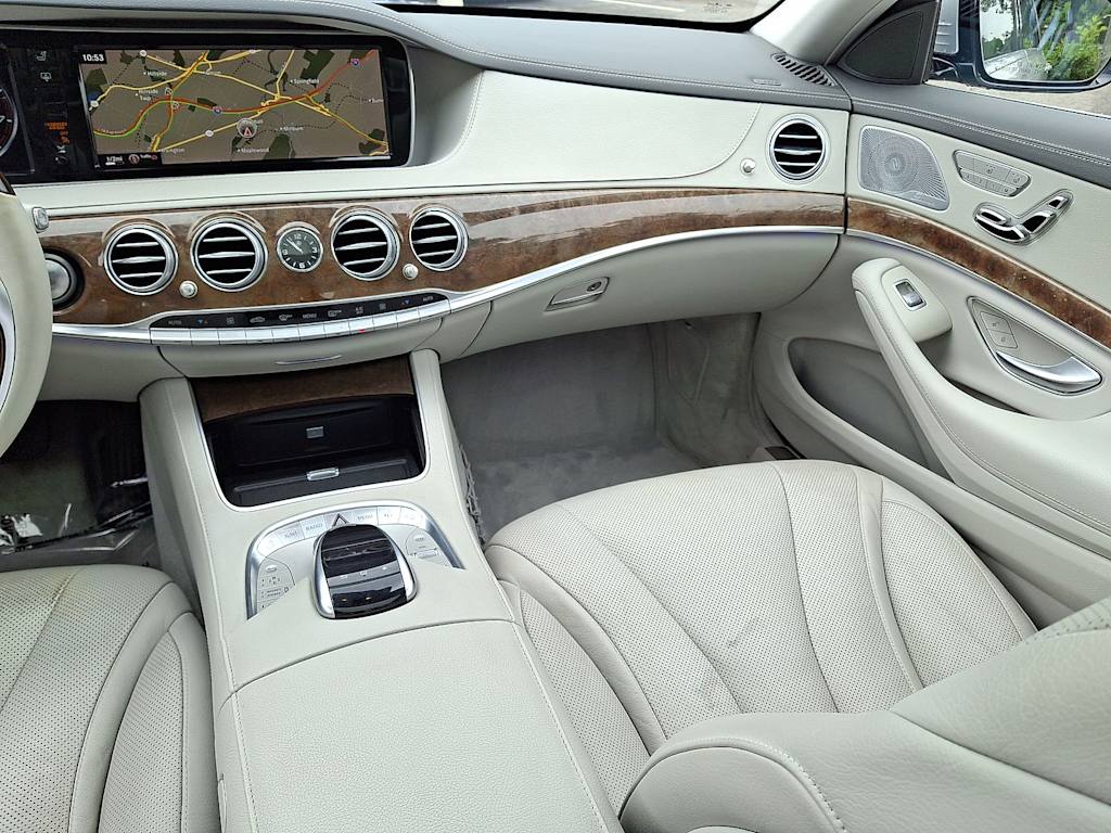 Thumbnail: 2015 Mercedes-Benz S-Class - 8