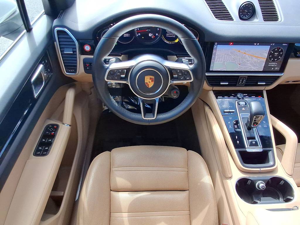 Thumbnail: 2019 Porsche Cayenne - 29