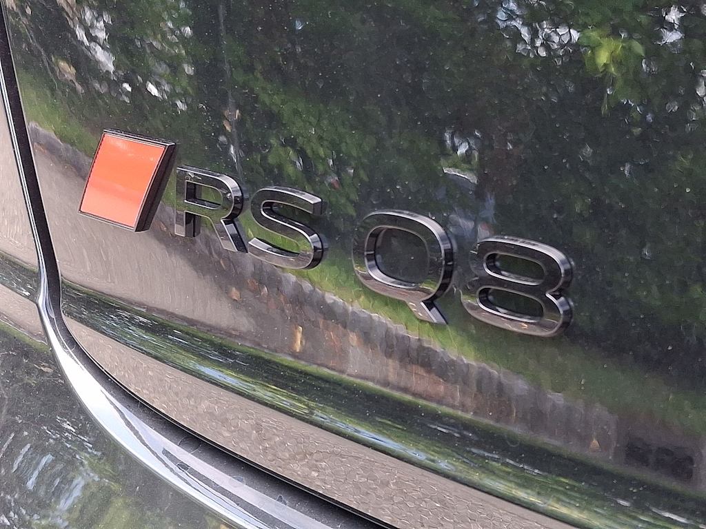 Thumbnail: 2026 Audi RS Q8 - 7
