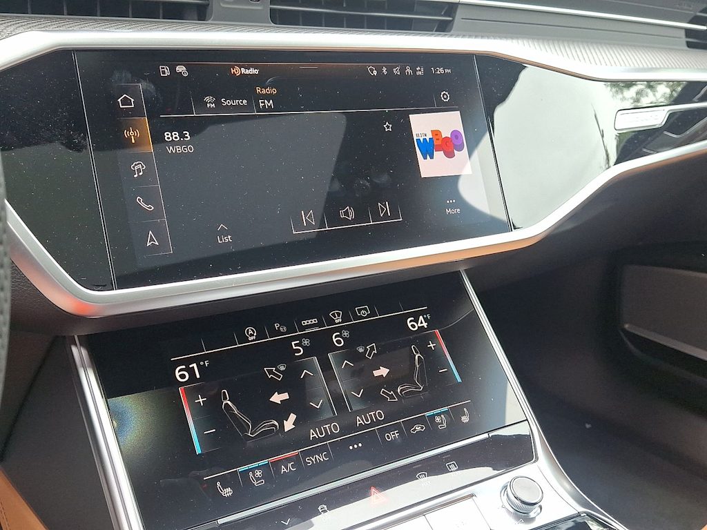 Thumbnail: 2025 Audi RS 6 - 8