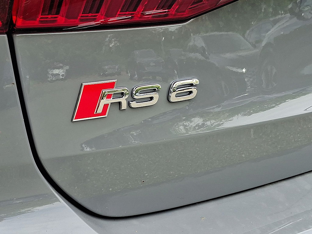 Thumbnail: 2026 Audi RS 6 - 7