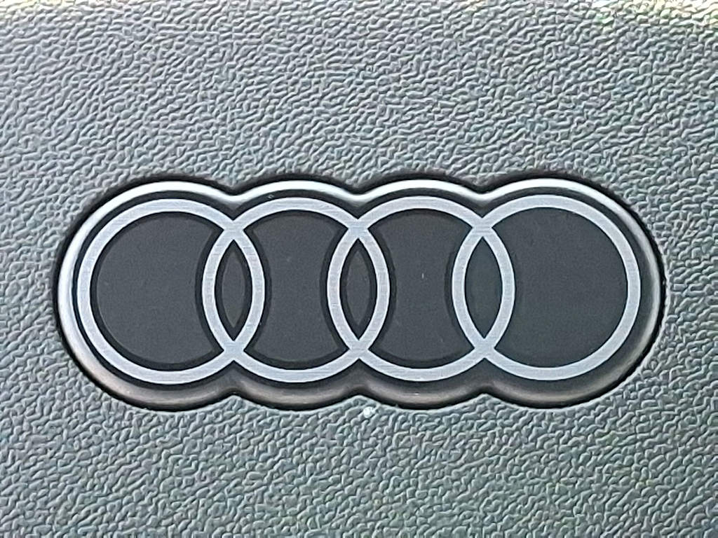 Thumbnail: 2025 Audi RS 3 - 17