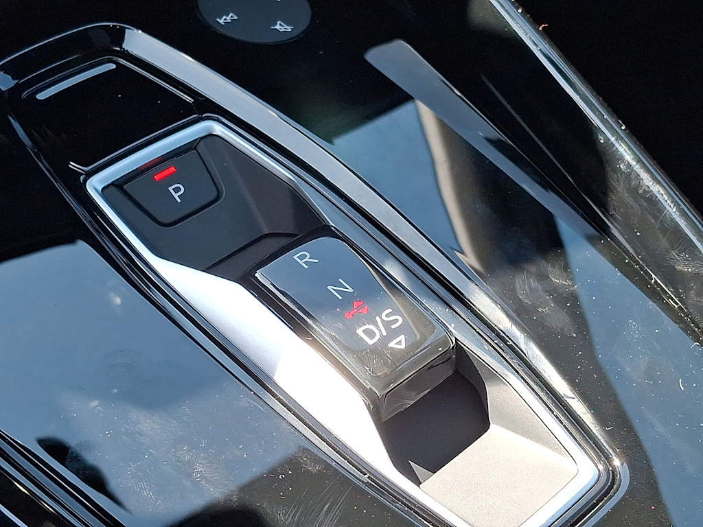 Thumbnail: 2026 Audi RS 3 - 9